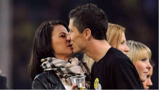 这下对味了！《星际：异端先知》女主爆改性感美女