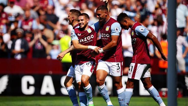 [NBA]福克斯突破高抛 连线科内特空接暴扣