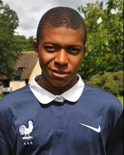 阿斯：西班牙人后卫罗梅罗对阵巴萨发挥出色，吸引了巴萨关注