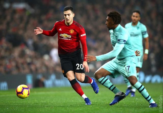 《龙之谷》怀旧服：盛趣游戏带你回味大学开荒的热血时光！